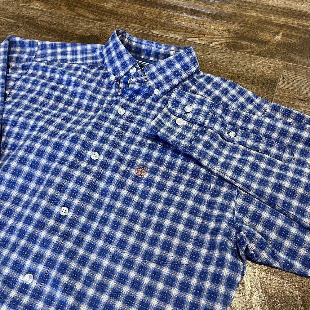 Ariat ProSeries Plaid Cowboy Button Down Shirt Mens Small Fitted Stretch Western